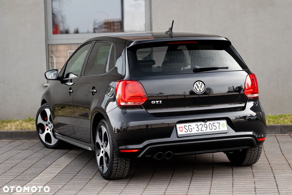 Volkswagen Polo 1.4 TSI GTI DSG - 12