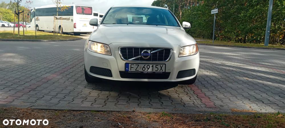 Volvo V70 - 2