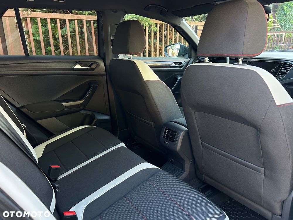 Volkswagen T-Roc 1.5 TSI GPF ACT Premium DSG - 28