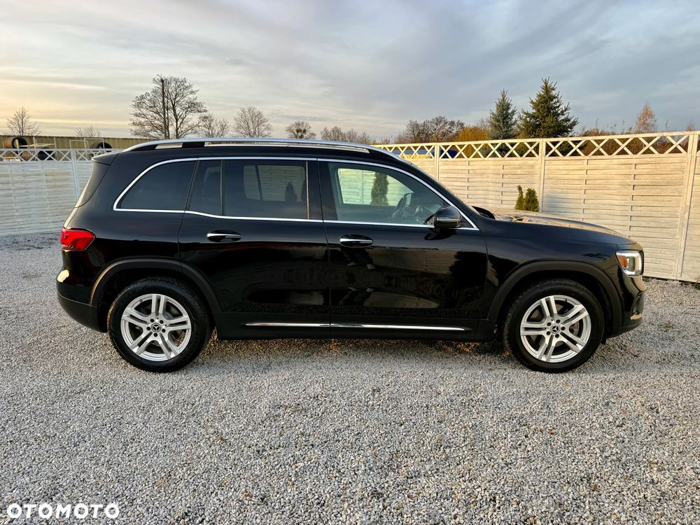 Mercedes-Benz GLB 250 4-Matic 8G-DCT - 32