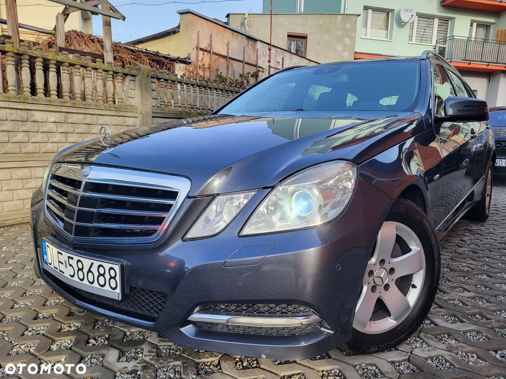 Mercedes-Benz Klasa E 250 CDI DPF BlueEFFICIENCY Automatik Avantgarde - 1