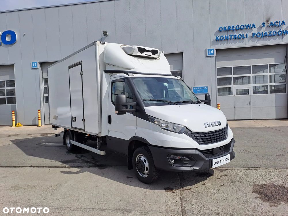Iveco Daily 50C16  | 3.0 | Bliźniak 8 EP   | Niski przebieg | Winda | Zasilanie zewnętrzne | - 14