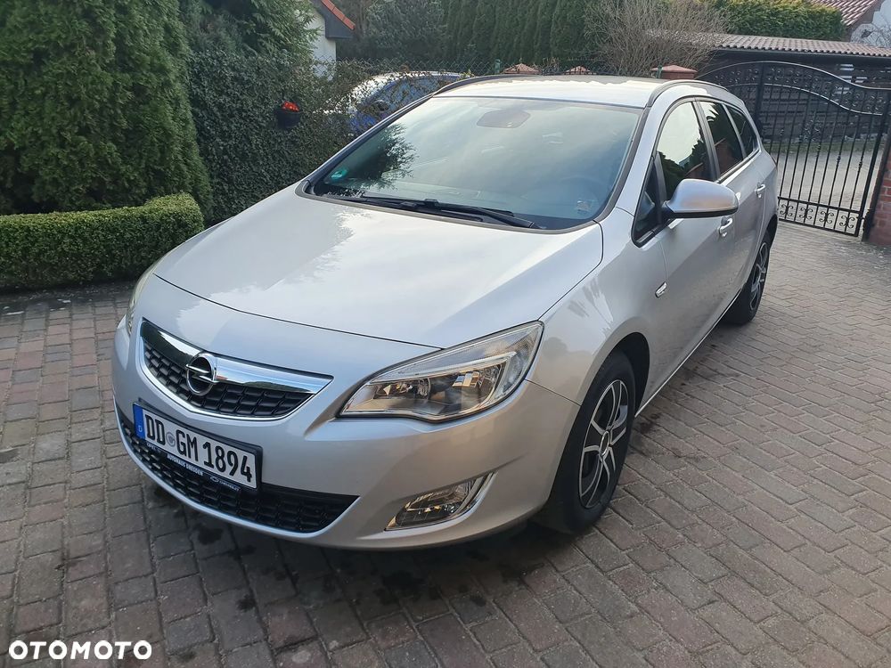 Opel Astra 1.4 Turbo - 1