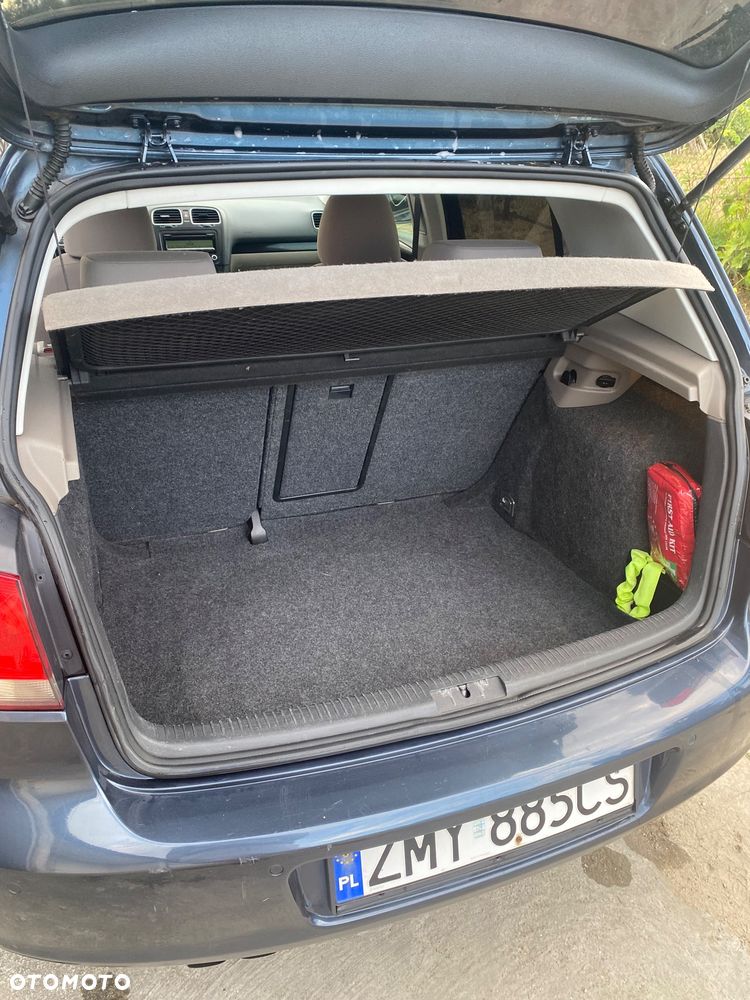 Volkswagen Golf - 14