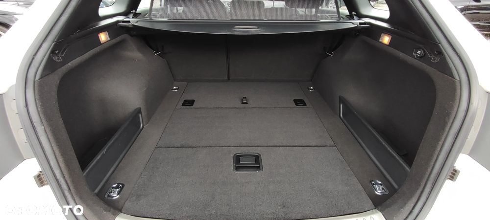 Hyundai i40 - 32