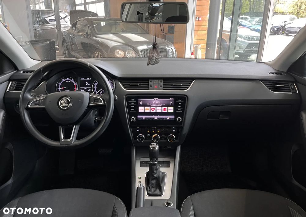 Skoda Octavia 1.5 TSI ACT Style DSG - 8