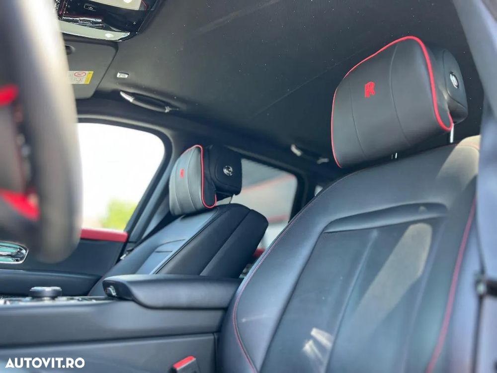 Rolls-Royce Cullinan - 16