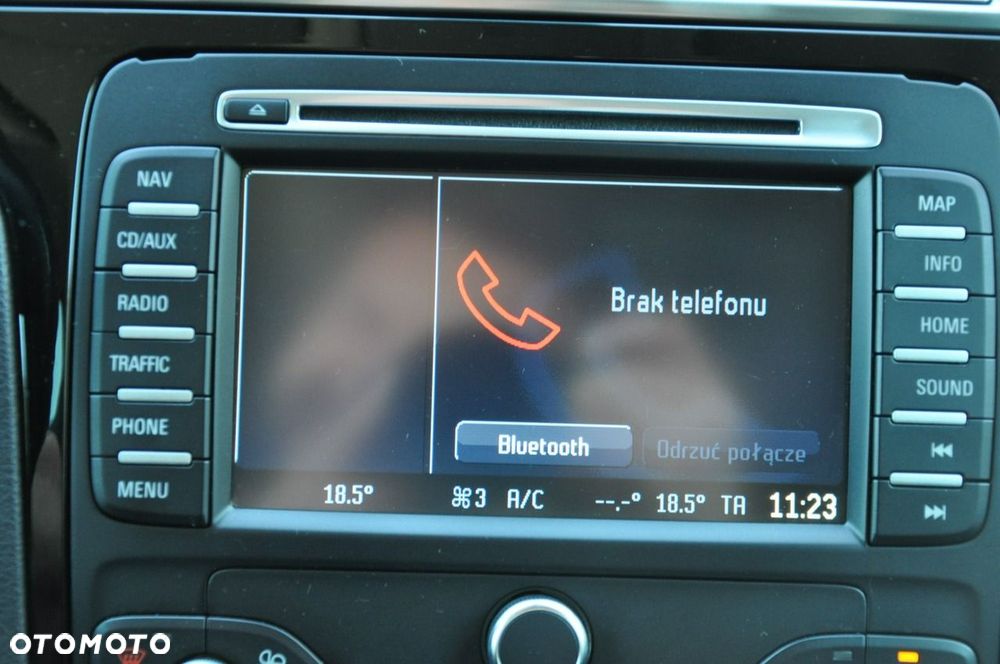 Ford Galaxy 2.0 TDCi Titanium - 17