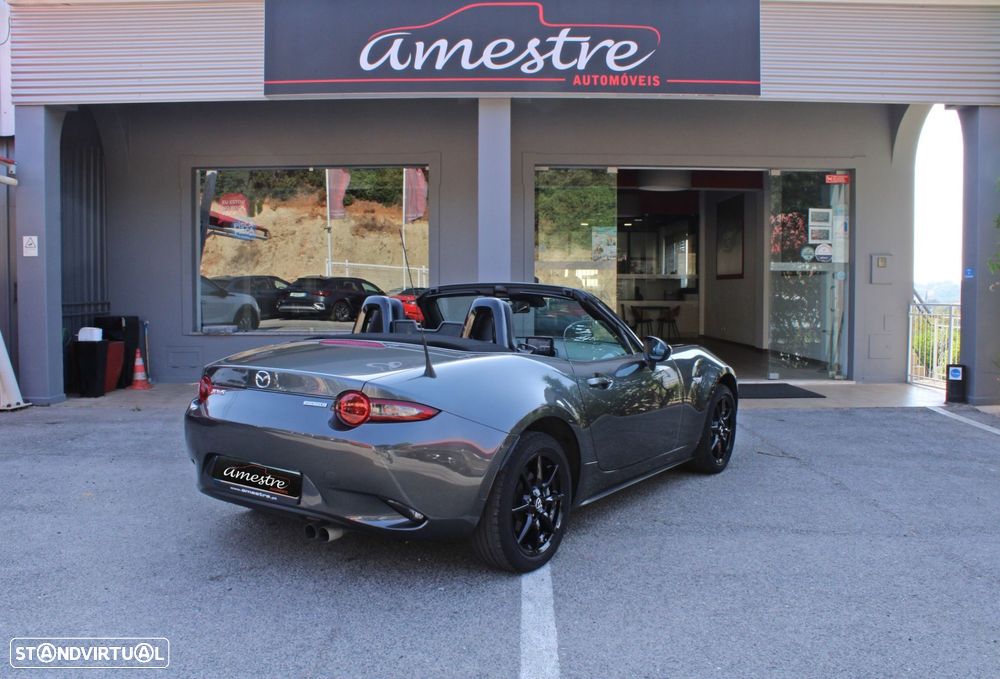 Mazda MX-5 - 4