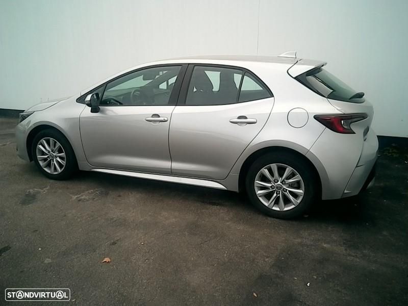 Toyota Corolla - 4