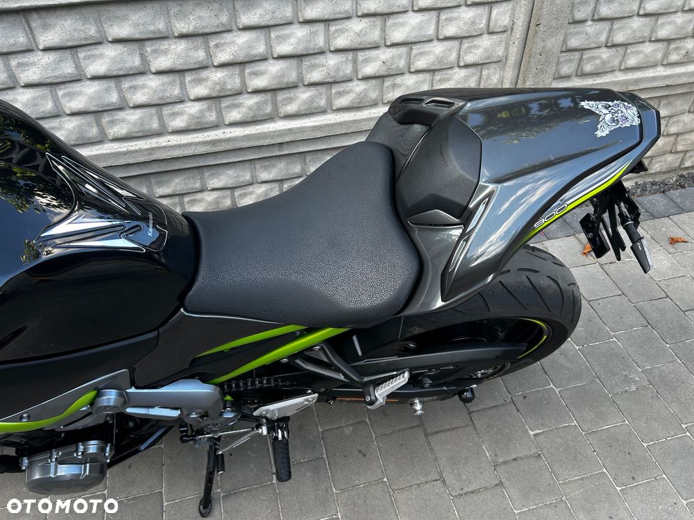 Kawasaki Z 900 - 14