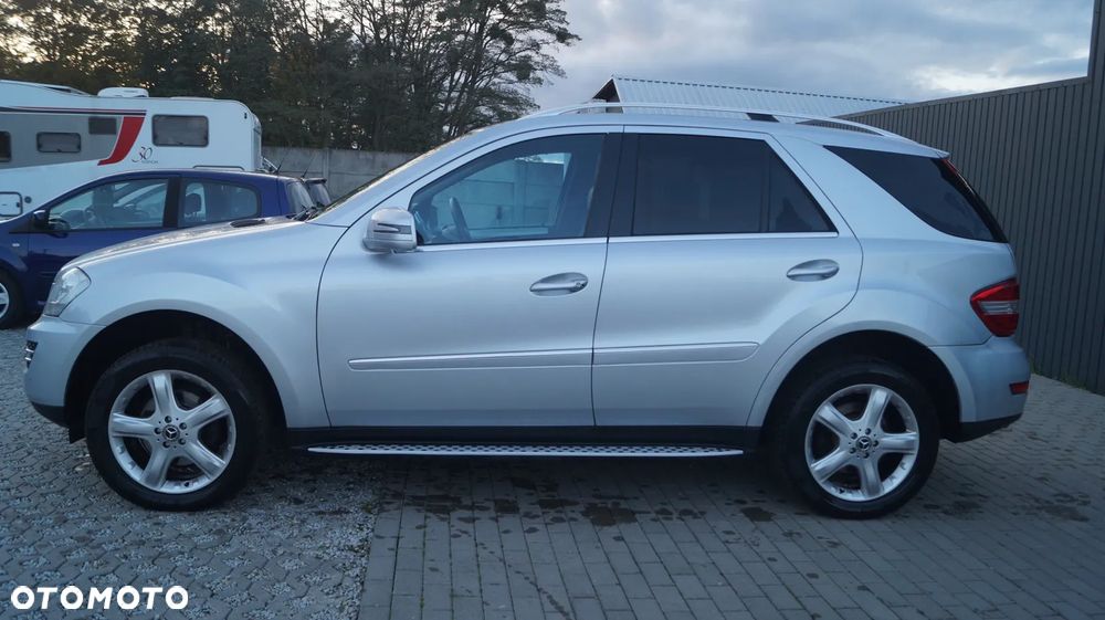 Mercedes-Benz ML 320 CDI 4Matic 7G-TRONIC DPF Edition 10 - 4