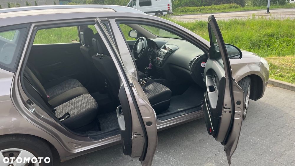Kia Ceed 1.6 Crdi Comfort - 18
