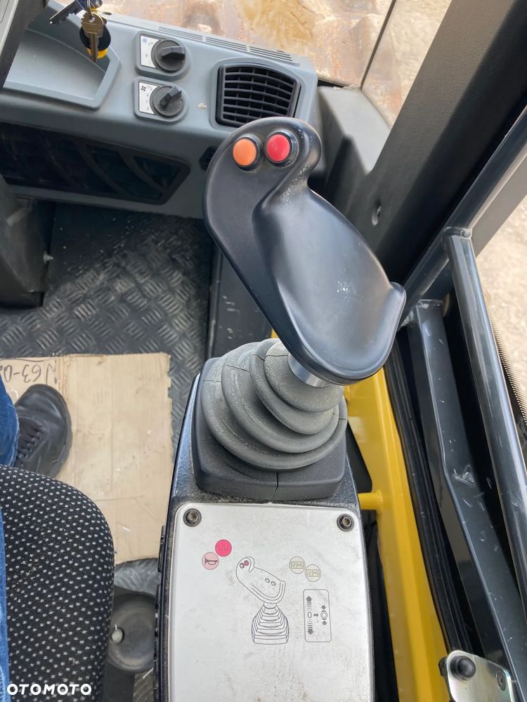 Bomag BW 177 D-5 - 12
