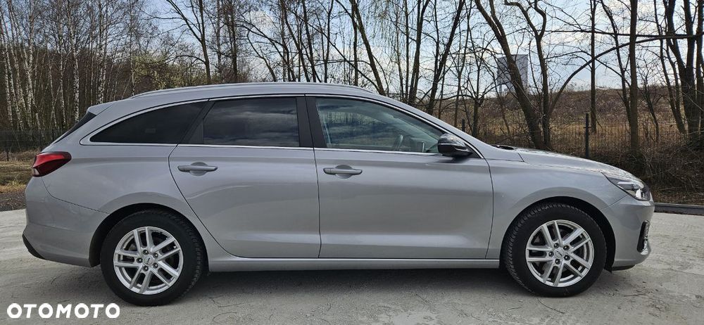 Hyundai i30 1.0 T-GDI Smart DCT - 6