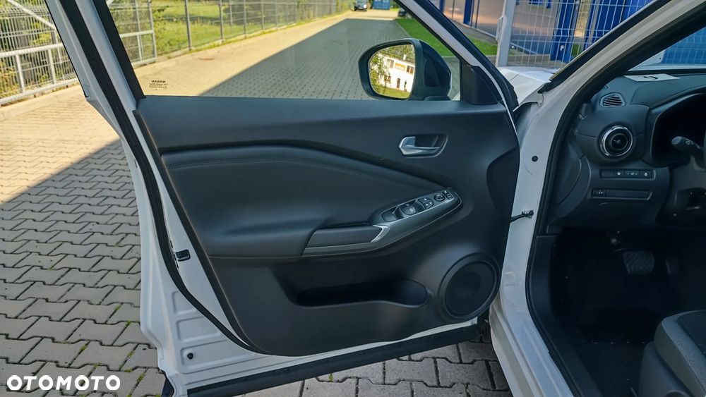Nissan Juke 1.6 Hybrid N-Connecta AMT - 11