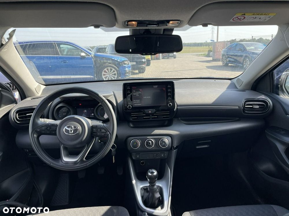 Toyota Yaris 1.5 Comfort - 9