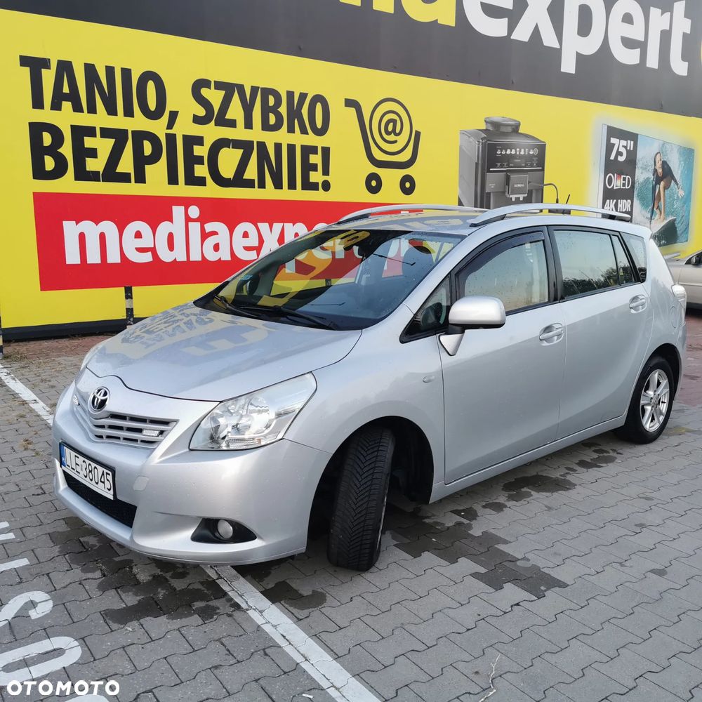 Toyota Verso - 4
