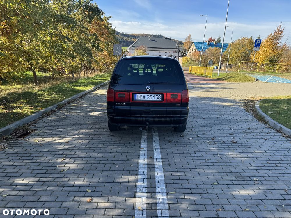 Volkswagen Sharan - 4