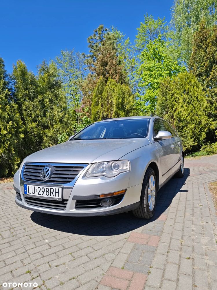 Volkswagen Passat 1.9 TDI DPF Comfortline - 1