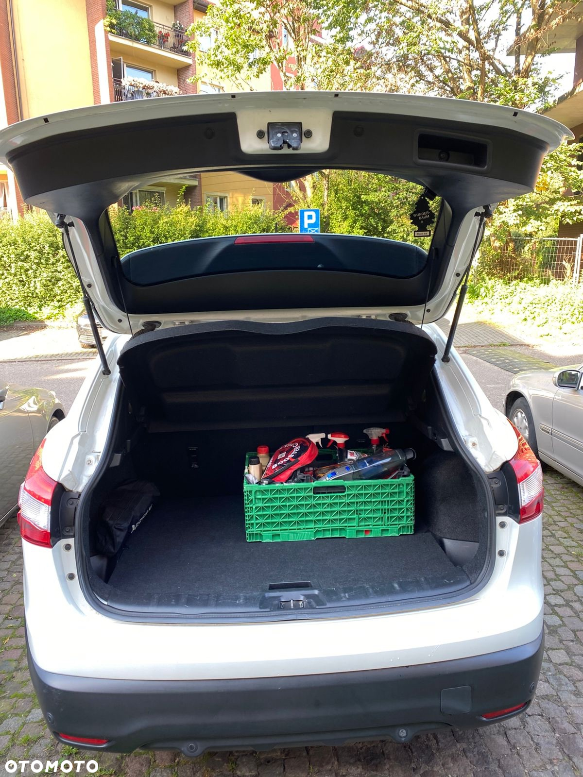 Nissan Qashqai 1.6 dCi Xtronic TEKNA - 9