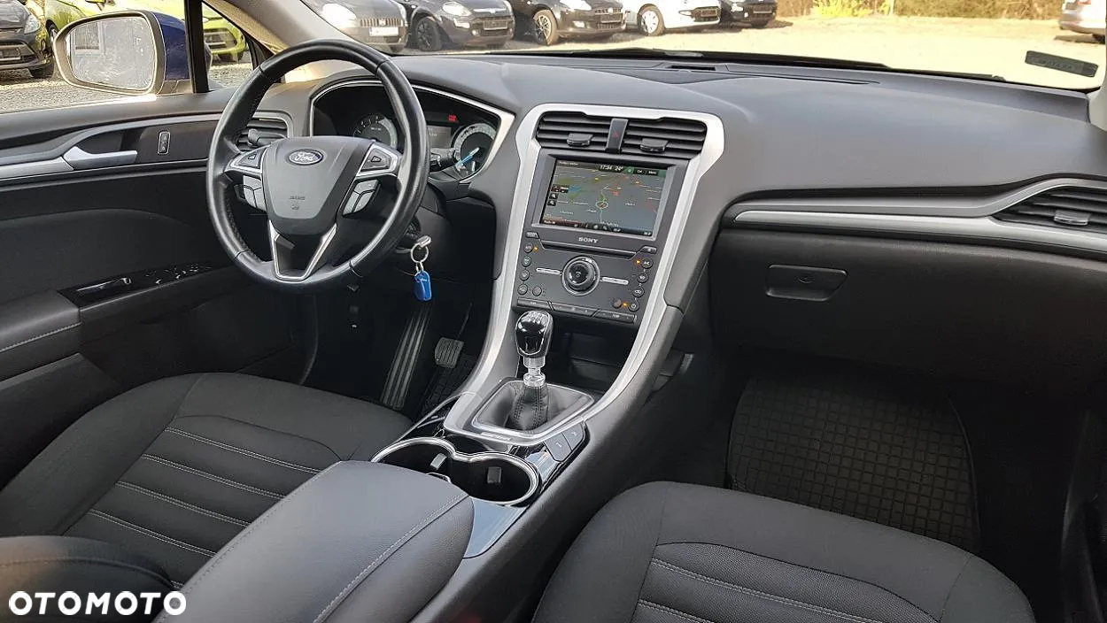 Ford Mondeo 2.0 TDCi Ambiente - 24