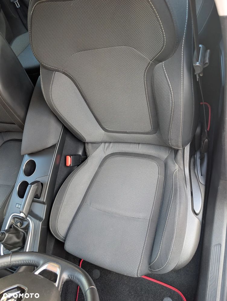 Renault Megane 1.3 TCe FAP Zen - 20