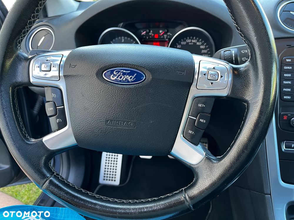 Ford Mondeo 2.0 TDCi Champions Edition - 18