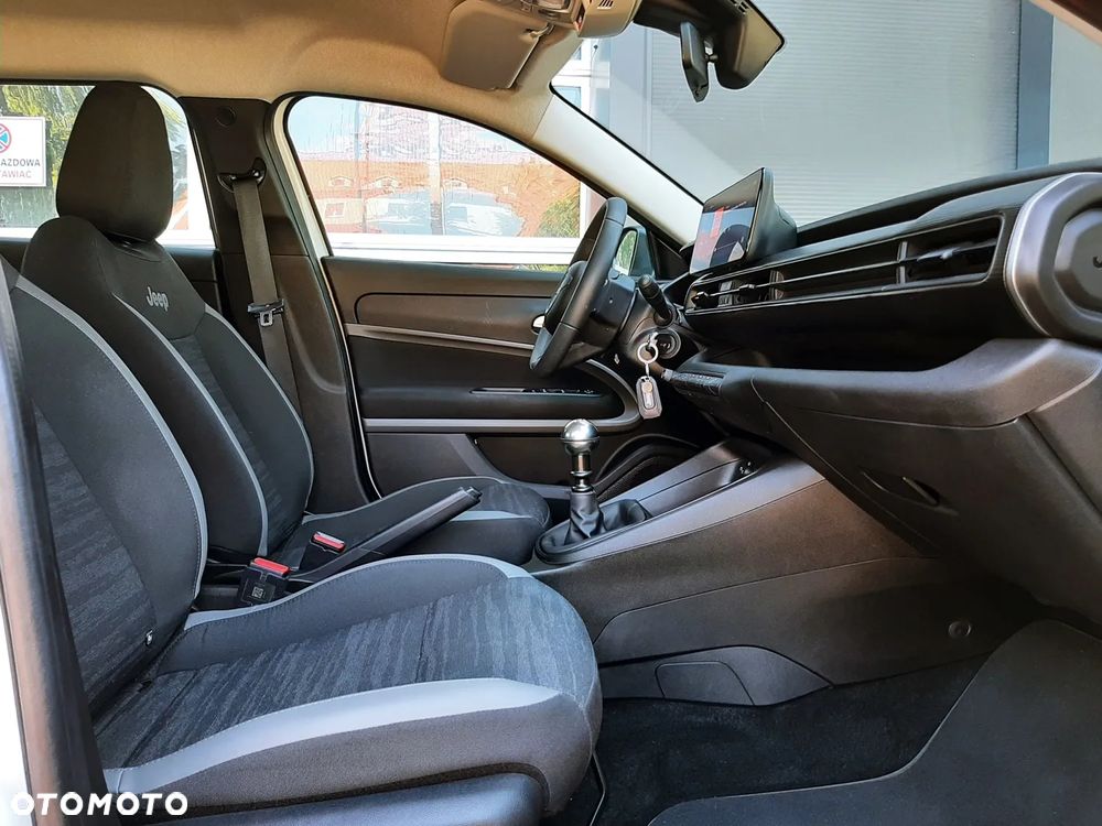 Jeep Avenger 1.2 GSE T3 FWD - 27