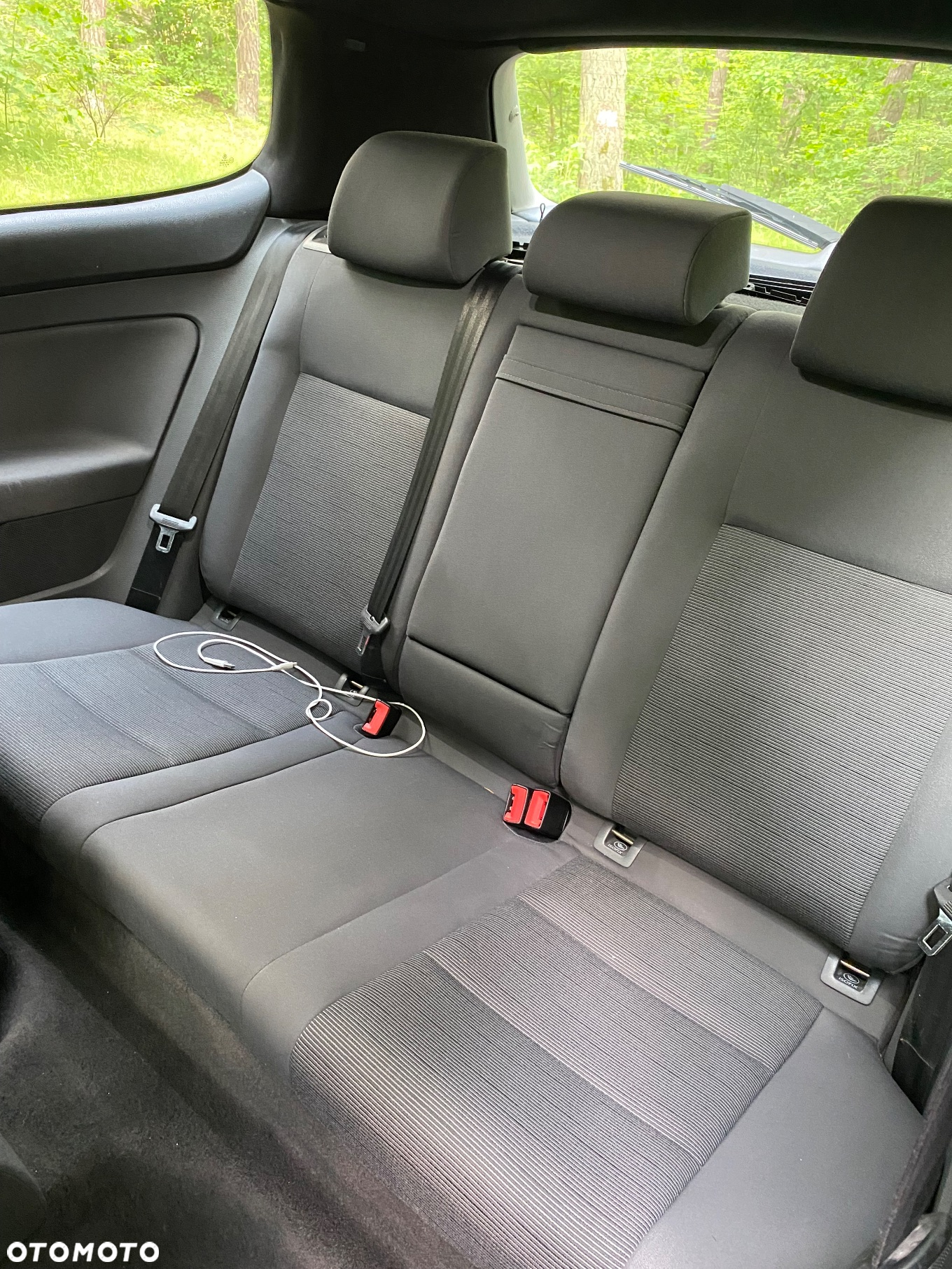 Volkswagen Golf 1.9 TDI DPF Comfortline - 8