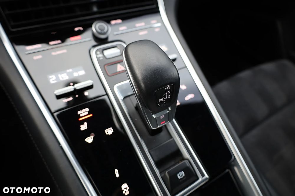 Porsche Panamera GTS - 15