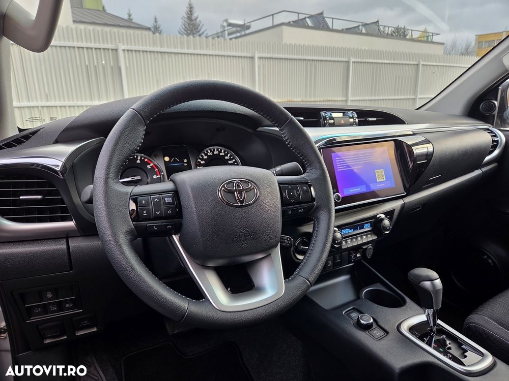 Toyota Hilux 4x4 Double Cab MHEV Autm. Executive - 13