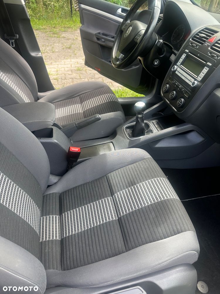 Volkswagen Golf 1.6 United - 35