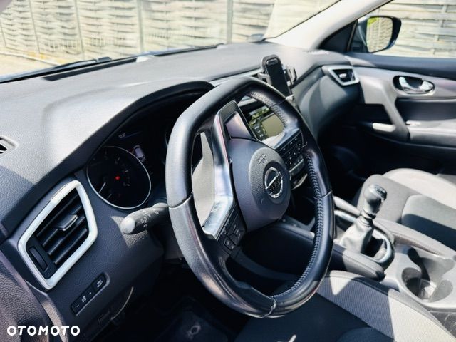 Nissan Qashqai 1.3 DIG-T N-Connecta - 11