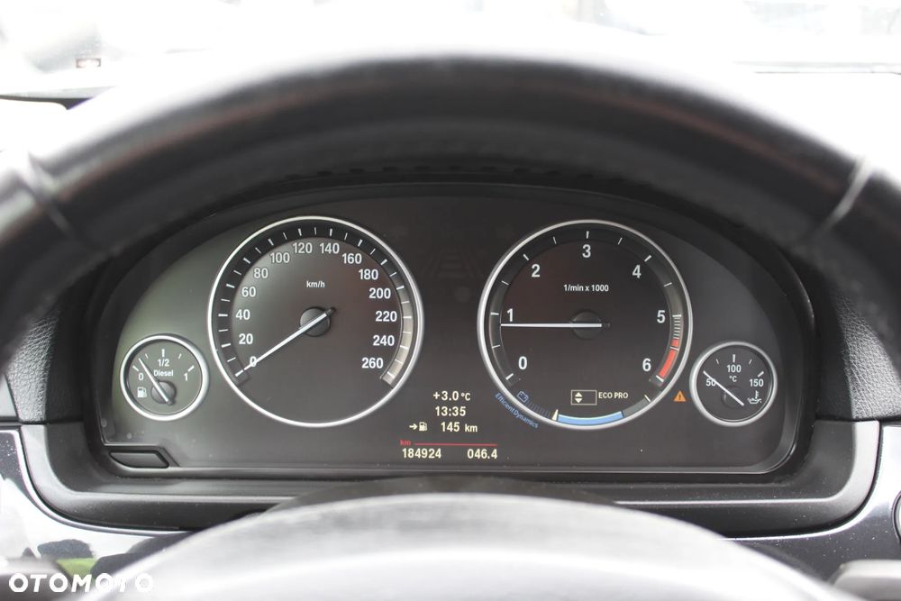 BMW Seria 5 520d - 7