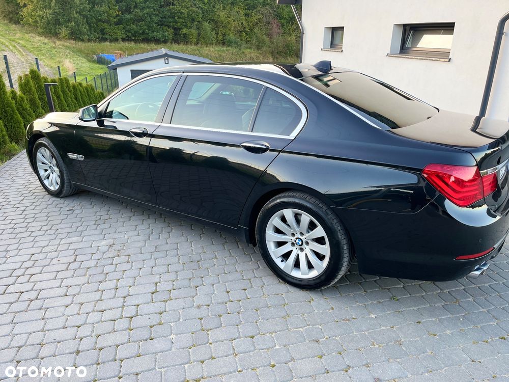 BMW Seria 7 730d - 8