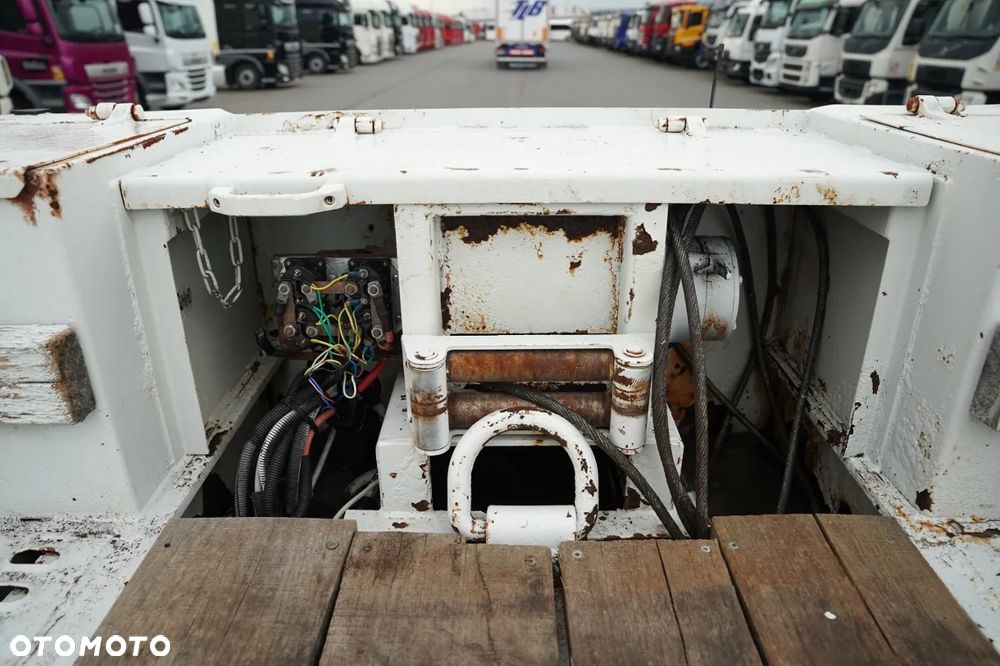 Inny AMC CASTERA NACZEPA LAWETA / NISKOPODWOZIOWA / 13,5 M / PODEST HYDRAULICZNY / NAJAZDY HYDRAULICZNE / OŚ SKRĘTNA / WCIĄGARKA - 21