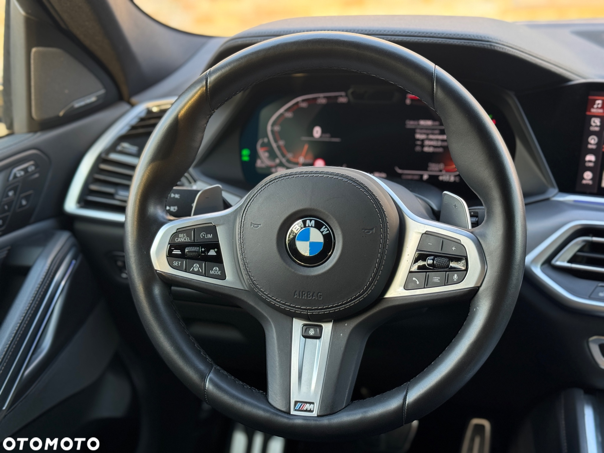 BMW X6 xDrive30d - 17