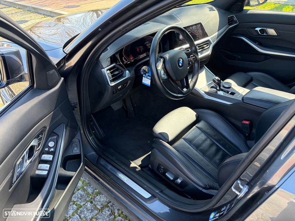 BMW 320 d Line Luxury Auto - 13