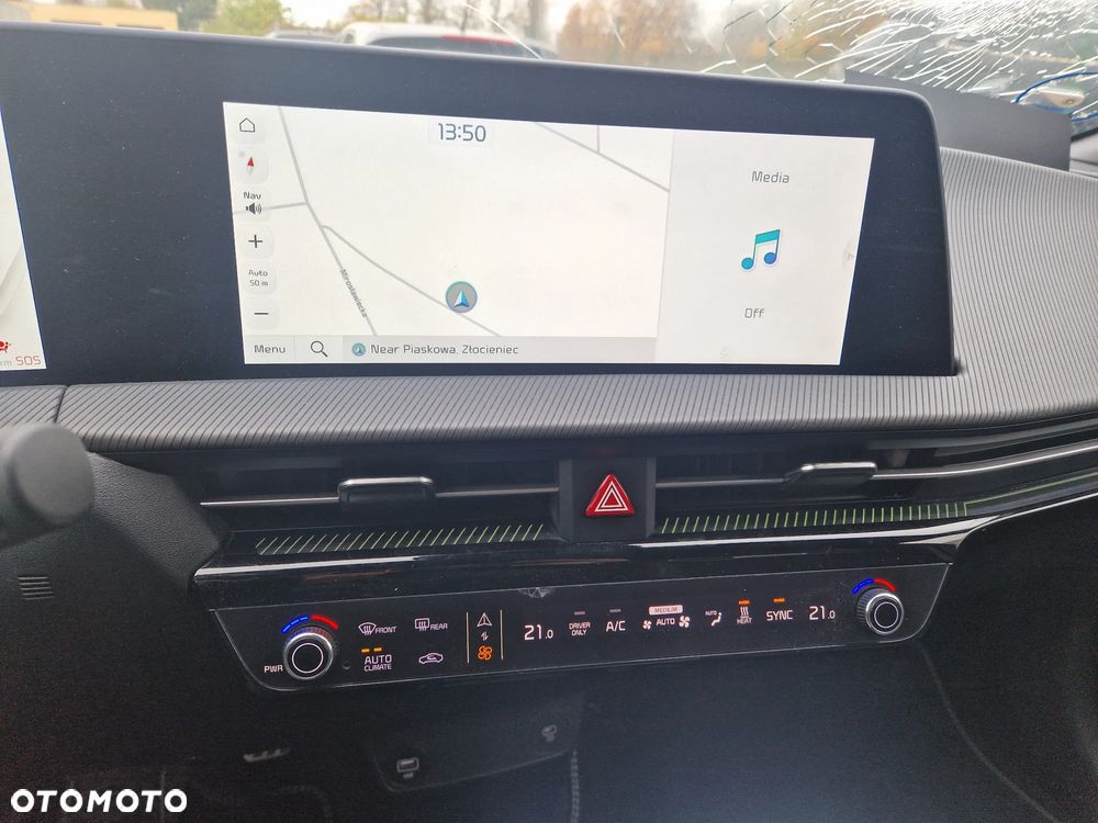Kia EV6 - 13