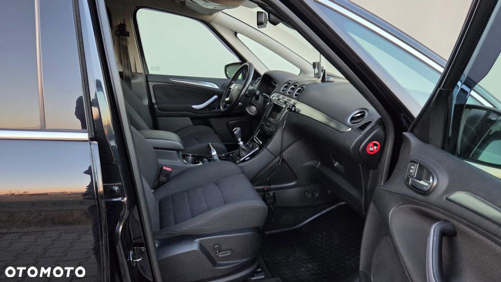 Ford S-Max 2.0 TDCi DPF Titanium X - 22