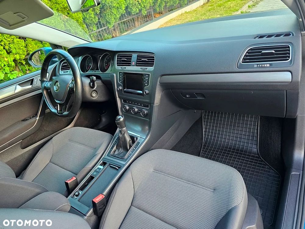 Volkswagen Golf 2.0 TDI (BlueMotion Technology) Highline - 21