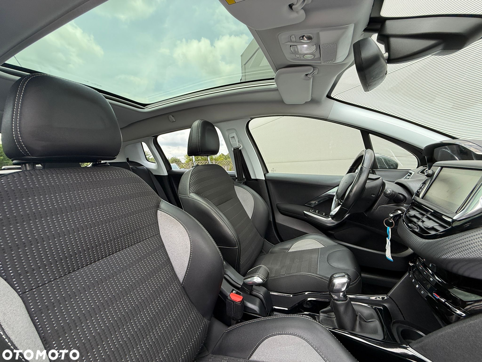 Peugeot 2008 PureTech 110 Stop&Start Crossway - 27