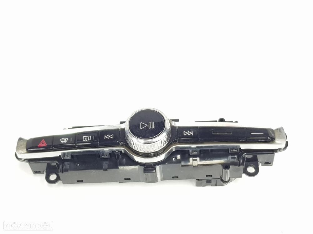 COMANDOS MULTIFUNÇÕES VOLVO XC40 - 1