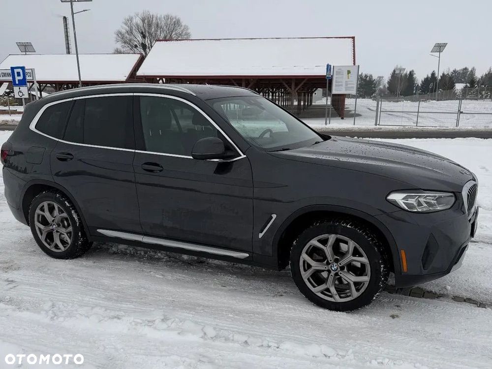 BMW X3 xDrive30i Advantage - 3