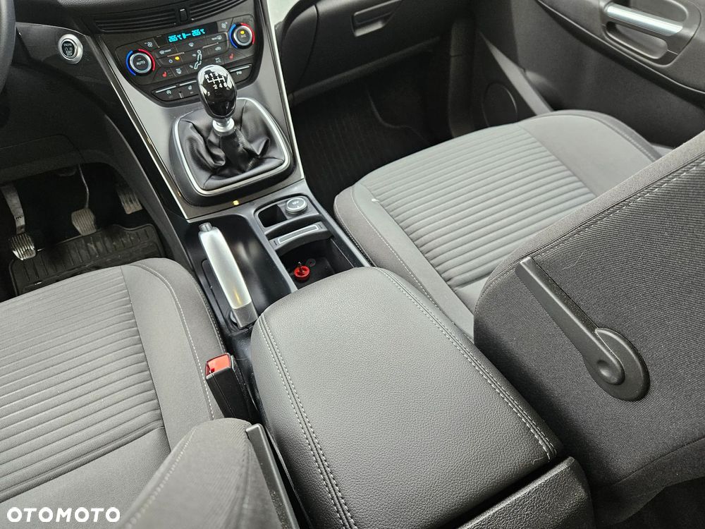 Ford C-MAX 1.0 EcoBoost Start-Stopp-System Titanium - 24