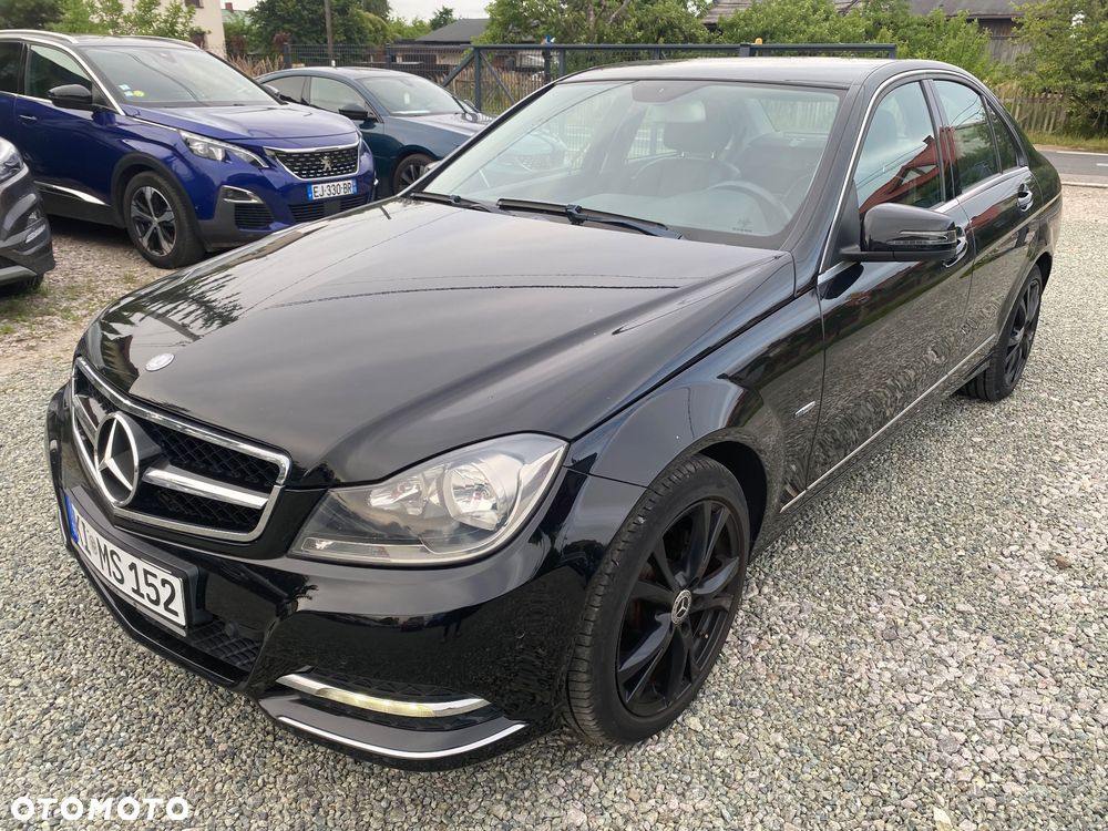 Mercedes-Benz Klasa C 180 CGI Automatik BlueEFFICIENCY Avantgarde - 7