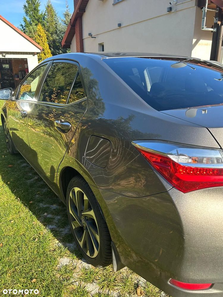 Toyota Corolla 1.6 Comfort - 5