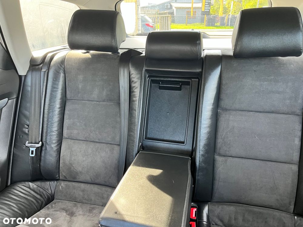 Audi A6 Avant 3.2 FSI tiptronic quattro - 10