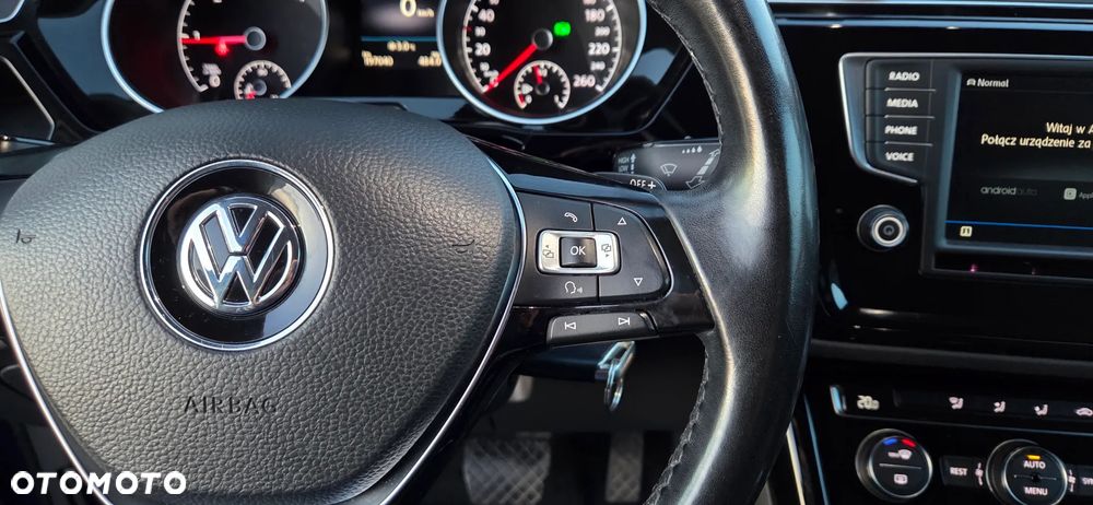 Volkswagen Touran 2.0 TDI BMT Highline DSG - 16